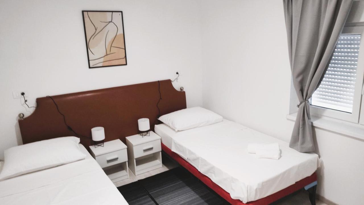 Hotel Potpićan Eksteriør billede